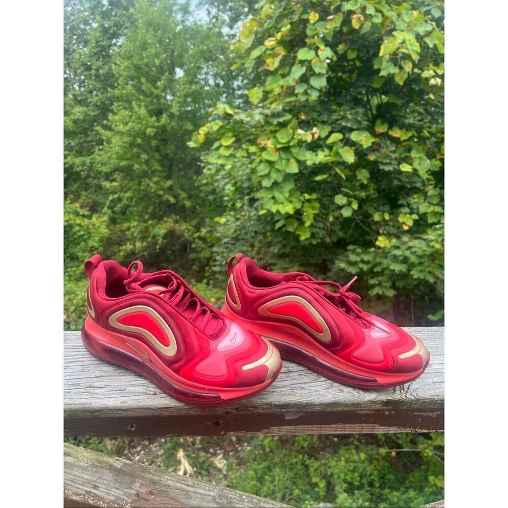 Nike Air Max 720 (GS) AQ3195-600 Team Crimson Red Sz 7 Youth